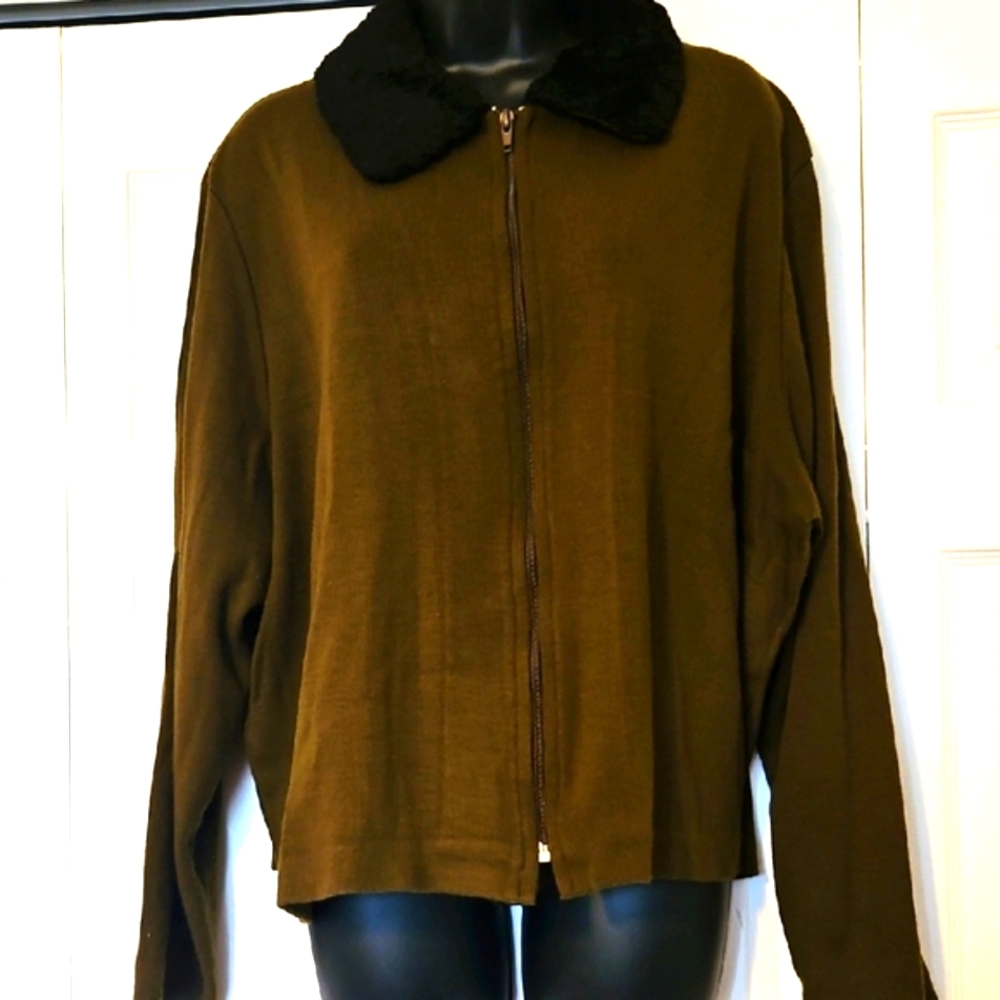 Halmode Plus Sweater Women Zip Olive Green Sweater with Black Faux Fur Collar